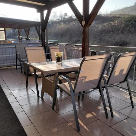 Die Ferienwohnung Lindenhof Zell an der Mosel Eksteriør bilde