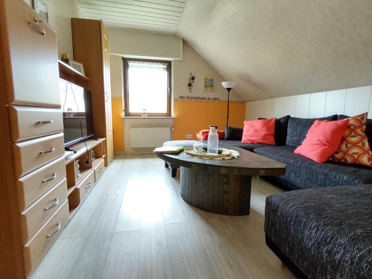 Die Ferienwohnung Lindenhof Zell an der Mosel Eksteriør bilde